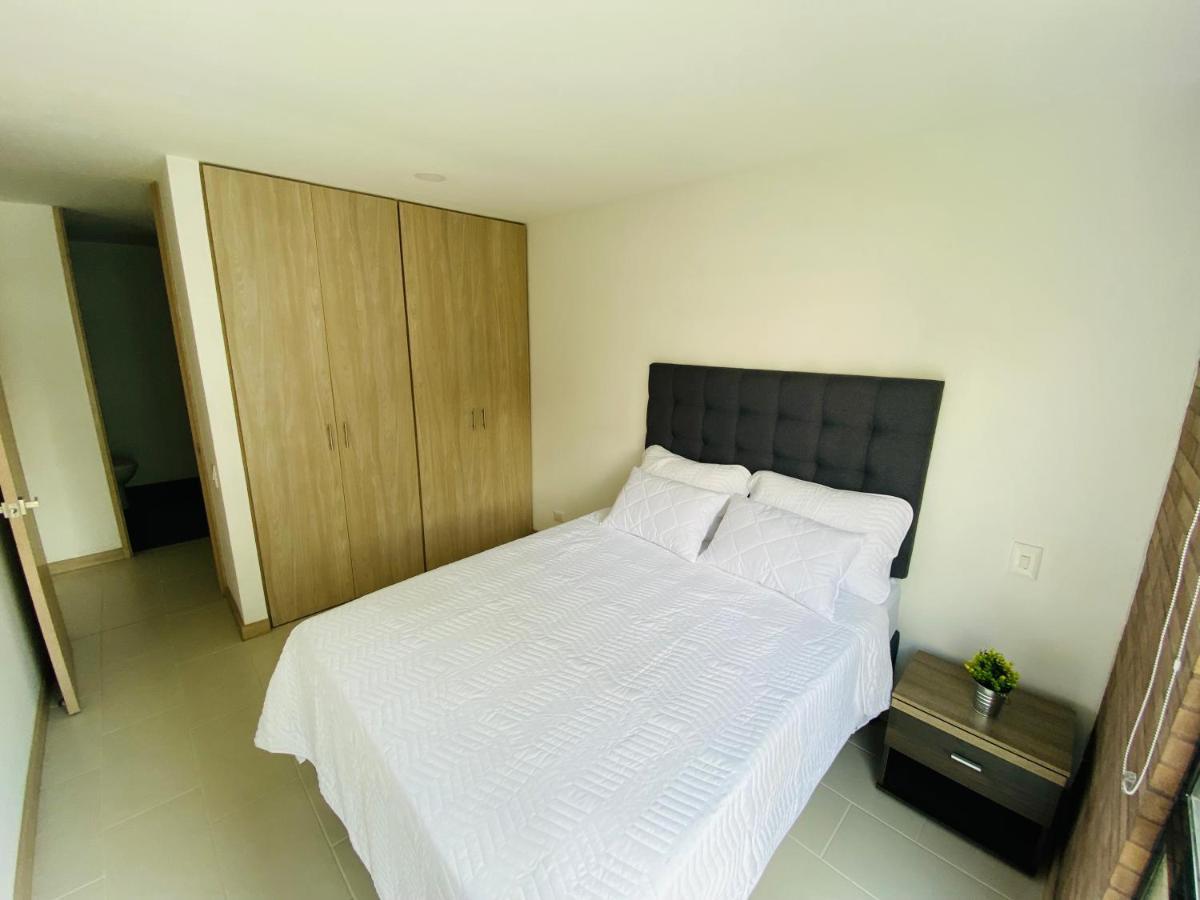 Apartamento Lauret En Laureles Medellin Ngoại thất bức ảnh